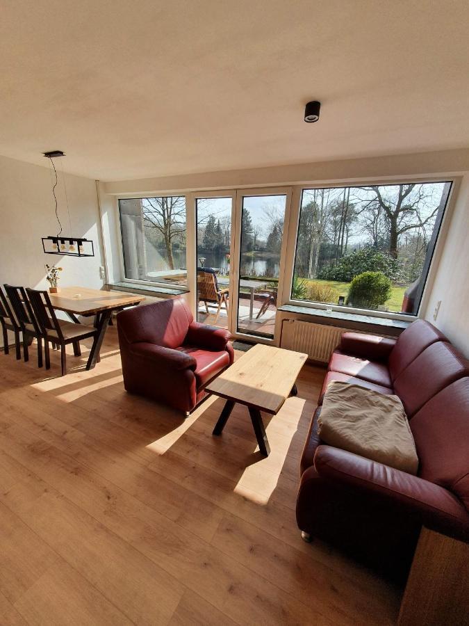 Ferienhaus Blauer See Mit Optionalem Hot-Tub Bockhorn  Εξωτερικό φωτογραφία
